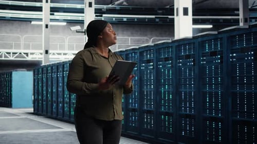 Green Screen Laptop Supporting Infrastructure Maintenance in Data Center