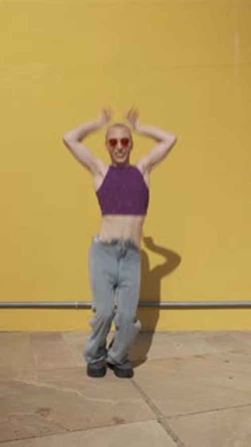 Молодой геи О чём поётся в главном гей-хите. И при чём тут молодые христиане? | Музыка. История, открытия, мифы | Дзен