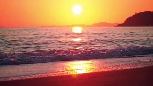 Golden Hour Beach Horizon