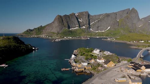 Breathtaking Coastal Landscape of Norway Showcasing Serene Waters and Majestic Mountains