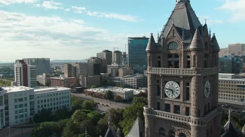 SPECTACULAR SHOOT PASSING CLOSE TO THE SALT LAKE CITY AND COUNTY BUILDING AND VIEW OF THE CITY