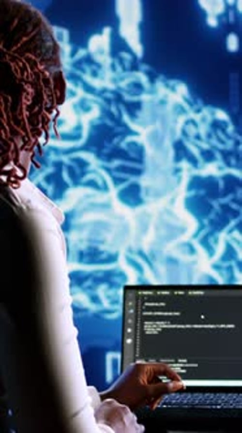 Manager für vertikale Video-KI führt Code im Rechenzentrum aus