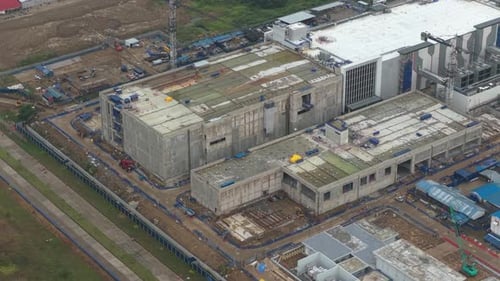 Construindo infraestrutura de data center digital em um canteiro de obras ativo