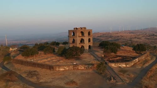 Mahel de Chandbiwi, palais Chand Bibi à Ahmednagar, Inde - structure en pierre octale - Histoire de l'Inde |