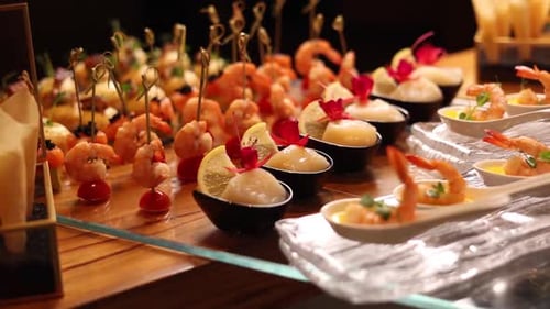 delicious seafood dishes in the Japanese restaurant