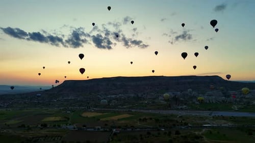 Scenic Hot Air Balloons at Sunrise or Sunset
