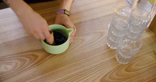 Matcha Making Healthy Beverage Barista Green Tea