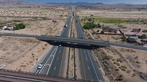Luftaufnahme der Stadt Barstow in Kalifornien Eine Route 66 Cowboy Town