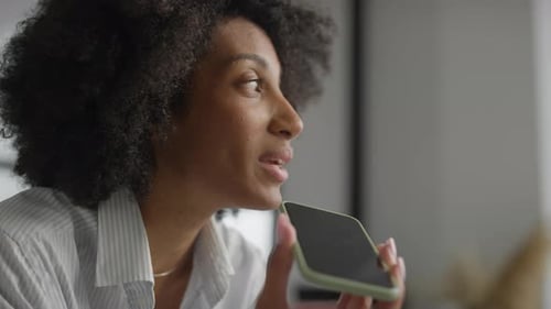 Woman Leaves Voice Message on Cellphone