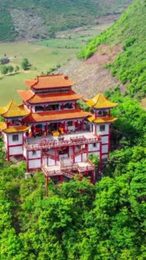 Vue Cinématographique du Temple de Mountain en Chine
