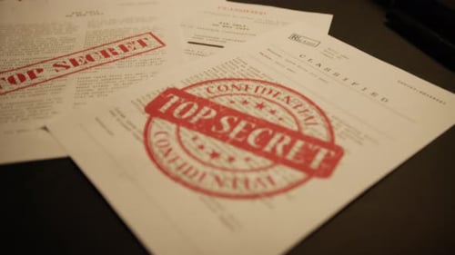 Papiers les plus secrets sur le bureau