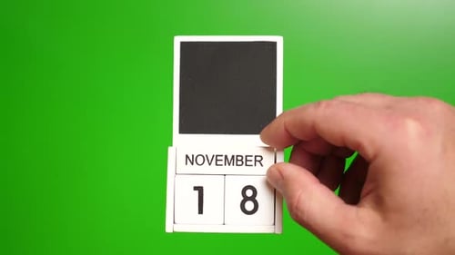 Hand Changes Calendar Date to November 18th