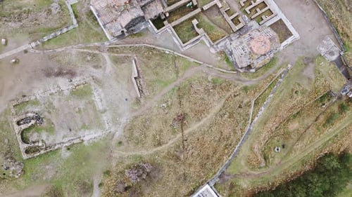 Complexe du monastère de Sevanavank (survol)