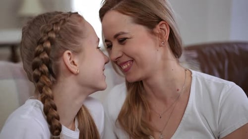 The Deep Emotional Connection Between a Mother and Her Daughter is Truly Special and Unique