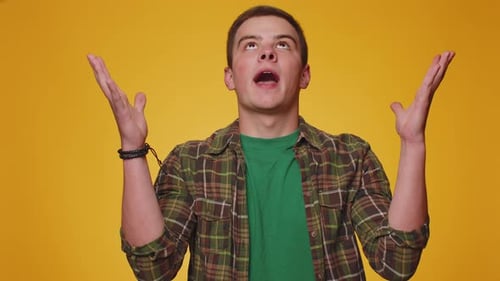 Excited Amazed Man Showing Head Explosion Looking Worried Shocked Surprised Boy Wow Idea Eureka