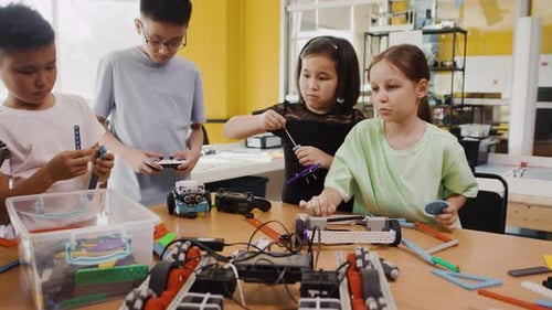 Children Building and Testing Robots in Classroom