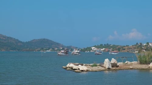 Reise Alte Boote gegen Strand