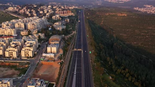 Tel aviv Jerusalem Highway 1 Limited traffic in coronavirus outbreak Lockdown