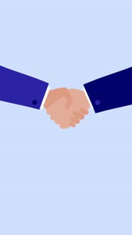 Empresarios dándose la mano sobre fondo azul