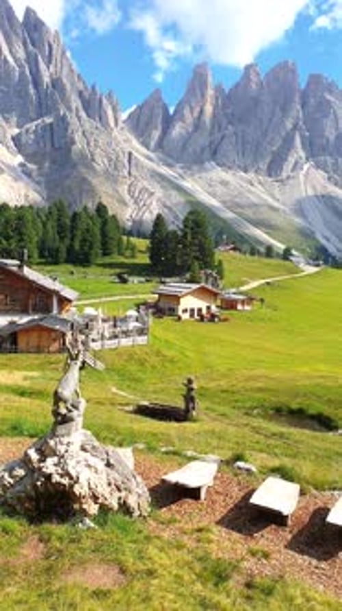 Women Hiking at Geisleralm Rifugio Odle Dolomites Italy