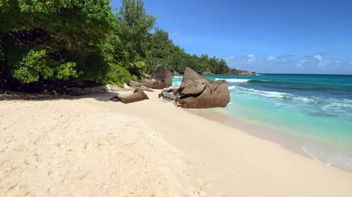 mahe Seychelles, Intendance beach, moving towards the rocks