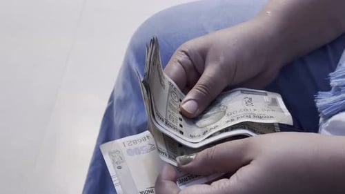 Contando notas indianas