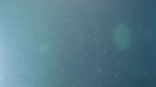 Collider Sammlung: Von links leuchtender Staubblaseneffekt auf schwarzem Hintergrund