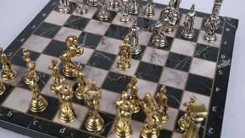 Schach, Nahaufnahme, rotierend