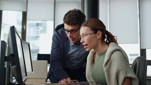 It Supervisor Helping Colleague at Workplace. Friendly Man Engineer Consulting Intern Helping