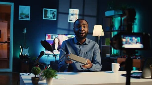 Content Creator Speaker Review in Studio