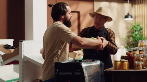 Man Delivers Local Supermarket Food