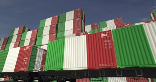 Italia exporta contenedores en el circuito de vagones de tren de carga