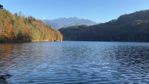 Breathtaking Mountain Scenery In Natural Light Hd