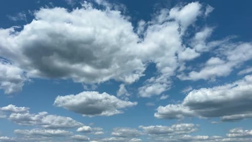 1 Minute Sommerfliege, Wolken, Zeitraffer