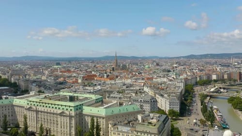 Aerial Pullback Reveals Beautiful Architecture in Vienna, Austria