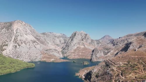 Visão aérea panorâmica das montanhas do Green Canyon Taurus, Turquia