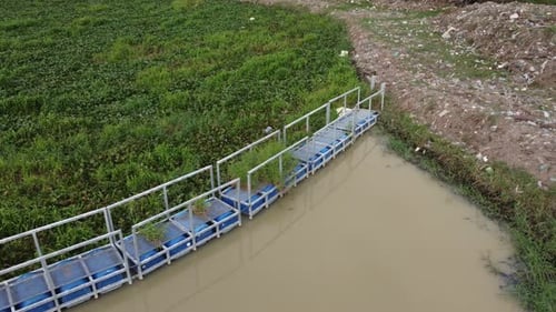 Bridge that is over a body of water