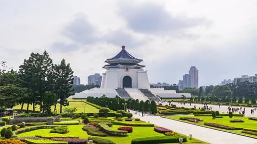 Timelapse of Chiang Kai Shek Memorial hall in Taipei City, Taiwan