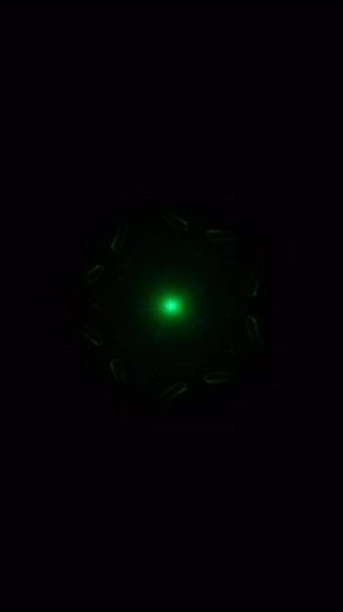 Vertikales Video von pulsierenden Neonlichtern mit geometrischen Formen in einer glatten VJ-Animation