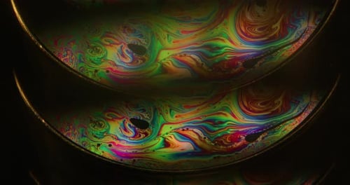 Mehrfarbige flüssige, defokussierte Farbblasenemulsion