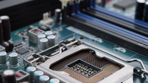 Emplacement 1103 pour processeur de la carte mère