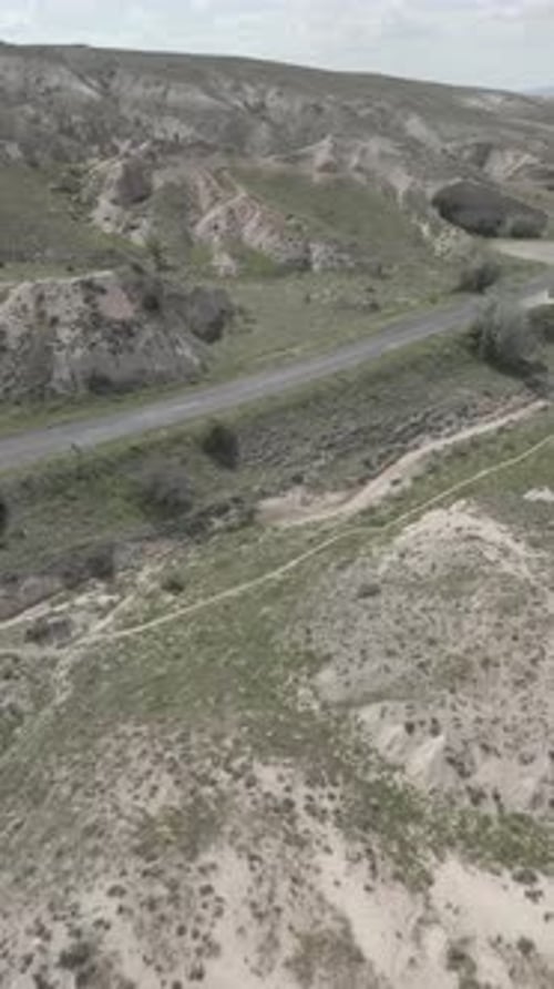 Vue panoramique sur les formations rocheuses naturelles de la Cappadoce, en Turquie