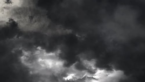 dramatisch Himmel mit Sturmwolken.