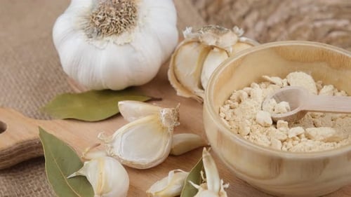 garlic powder
