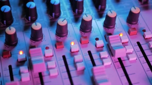 Digital Sound System For Smooth Sound Wave Adjustment Uhd