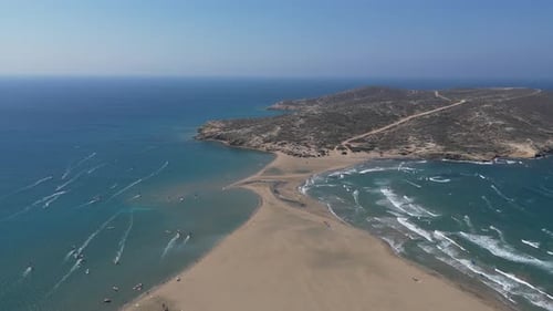 Kitesurfistas na praia de Prasonisi, Rhodes 05