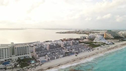 Cancun luxury hotels and resorts for beautiful holidays. Aerial