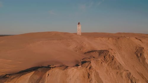 Images prises par Drone sur le phare de Rubjerg Knude sur la côte danoise