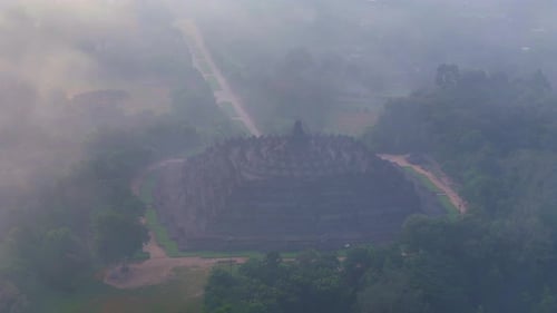 Templo Borobudur, Indonésia.