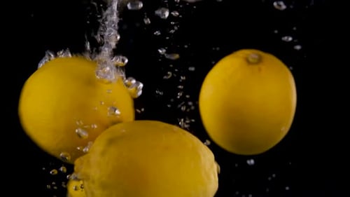 Citron dans l'eau